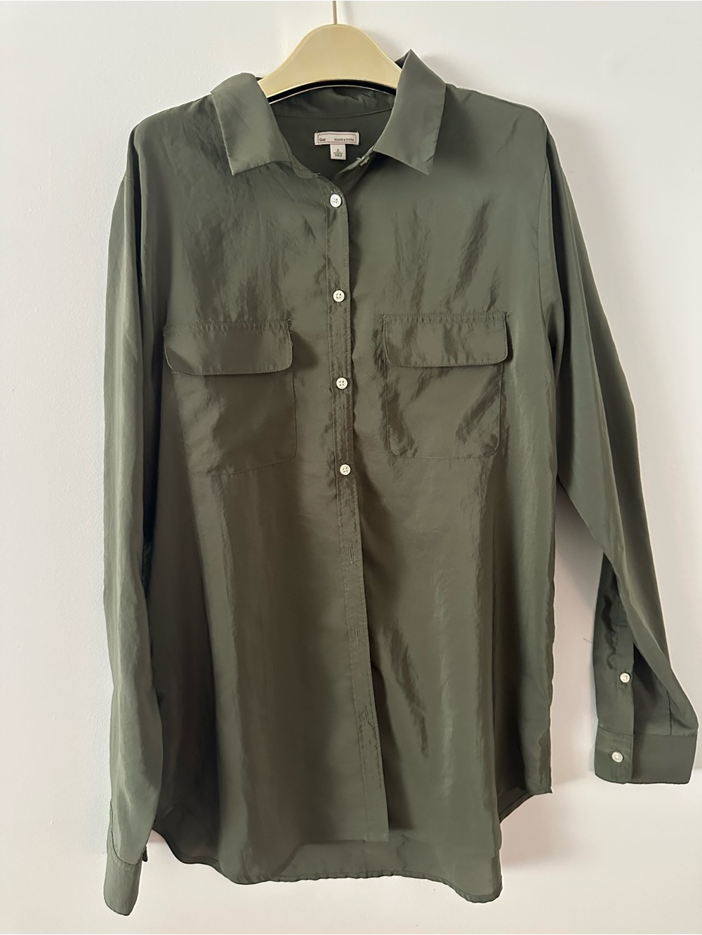 GAP TALL Silky Green Button-Up Shirt